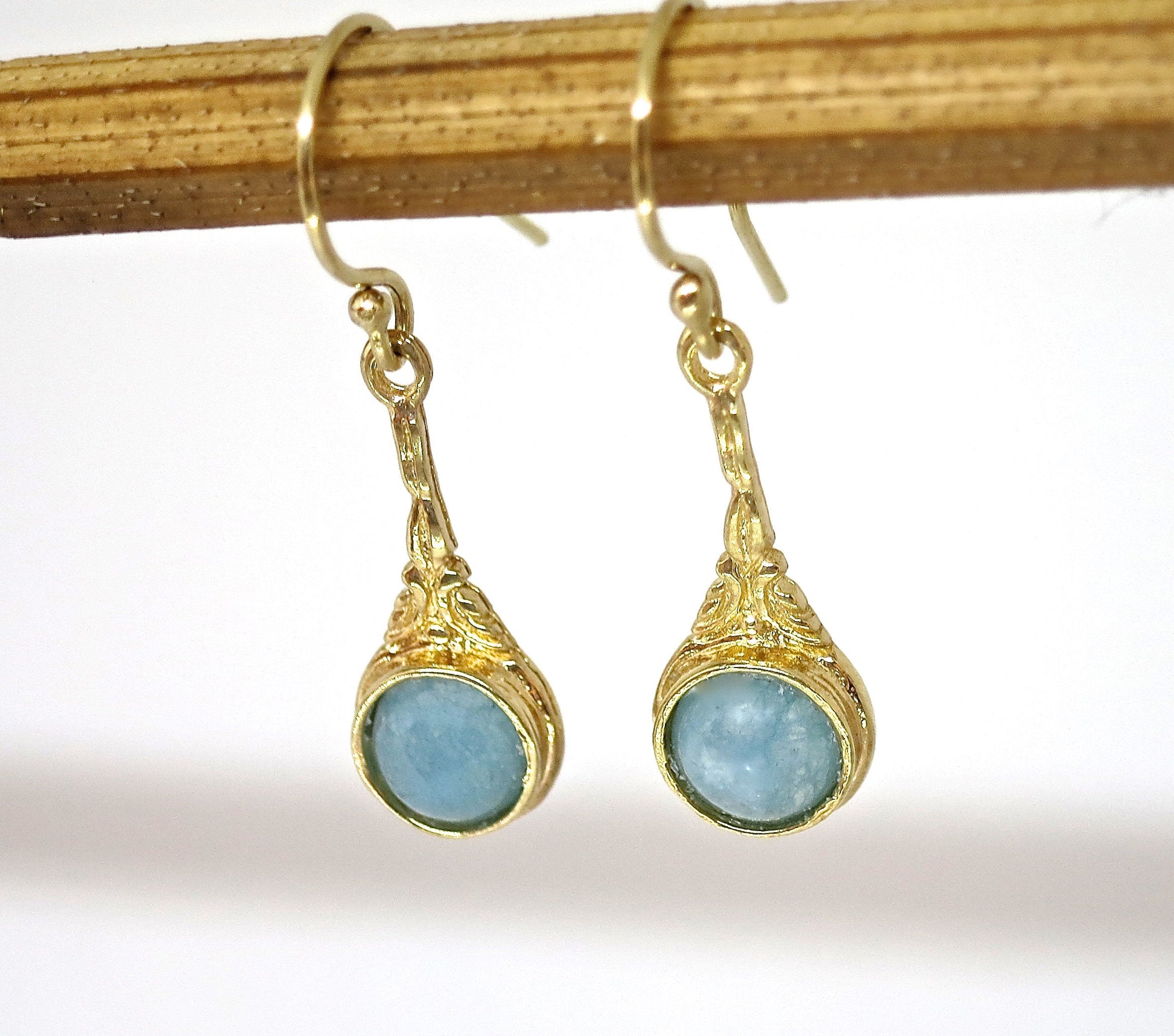 Aquamarine 14k gold dangle earrings - Handcrafted Gemstone Jewelry