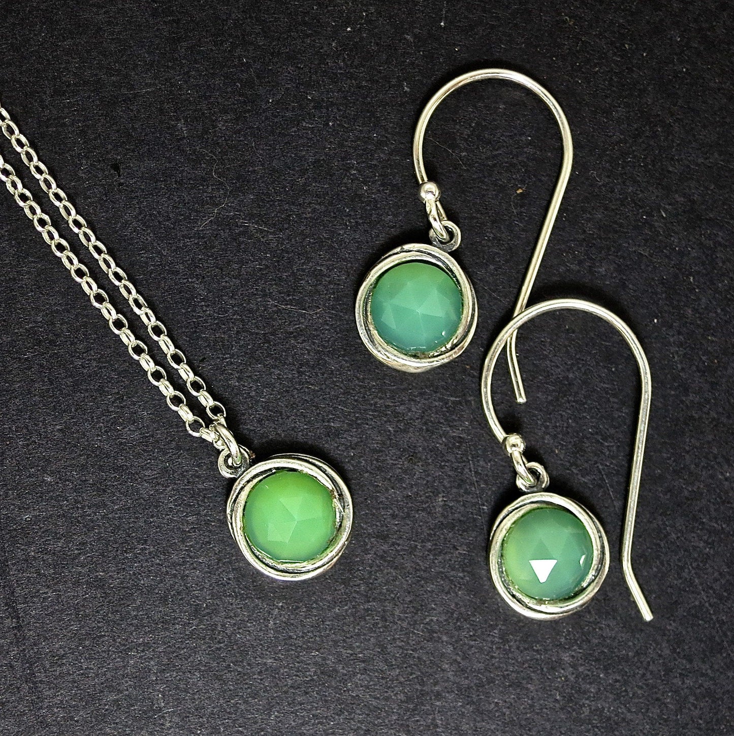 Jade earrings and necklace set, Sterling silver 925 jewelry set, Green stone set earrings and Pendant