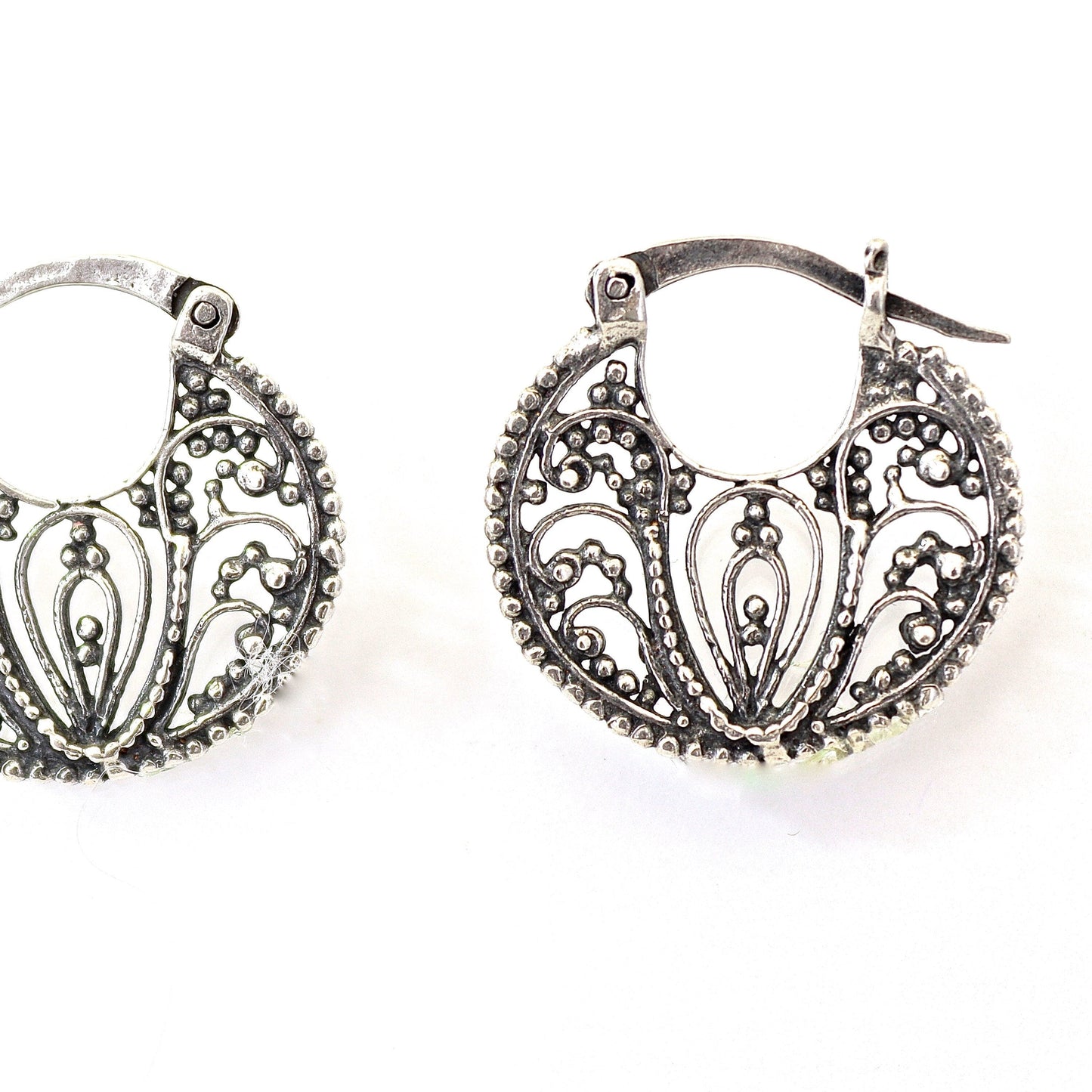 Filigree sterling silver 925 hoop earrings