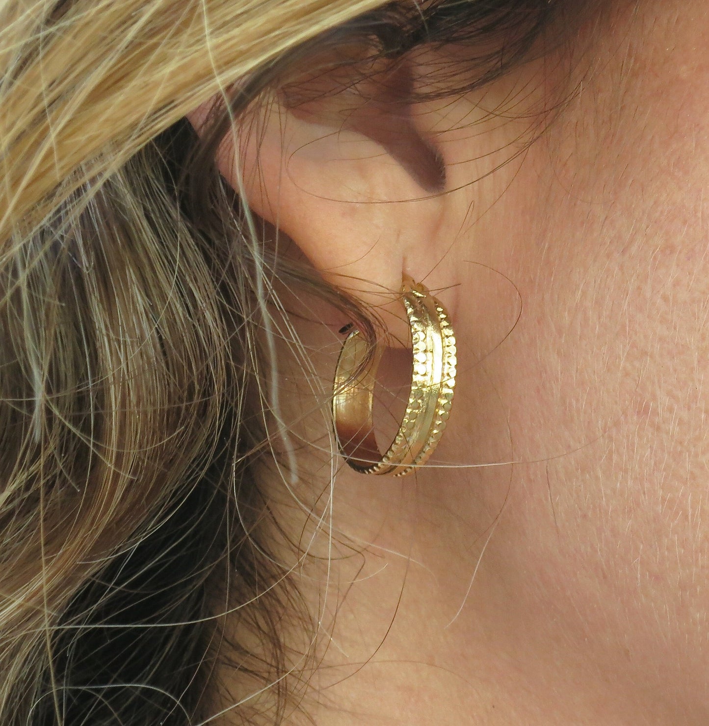 Wide solid 14k gold hoops earrings, Chunky gold hoop earrings, Real 14k solid gold hoop earrings