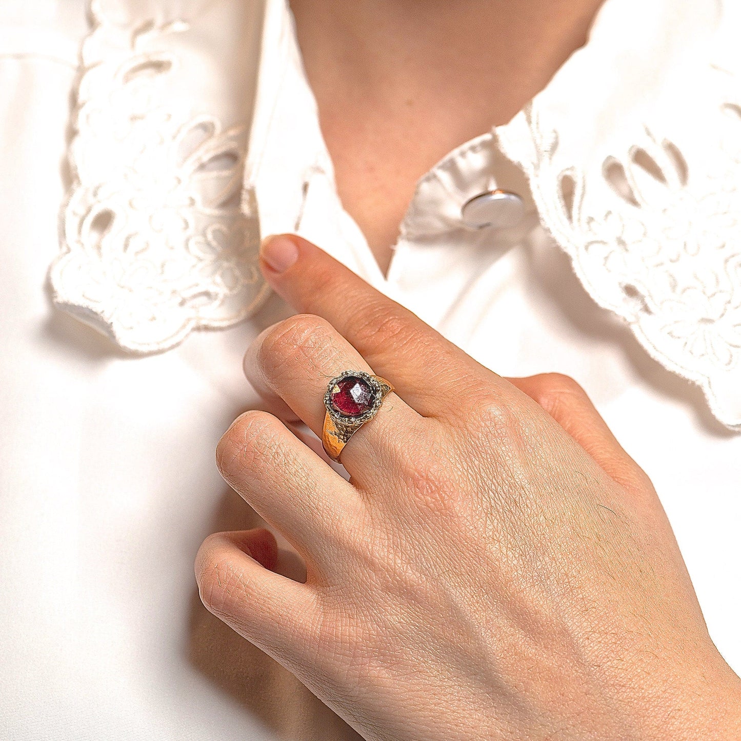 Garnet 14k gold hammered ring band