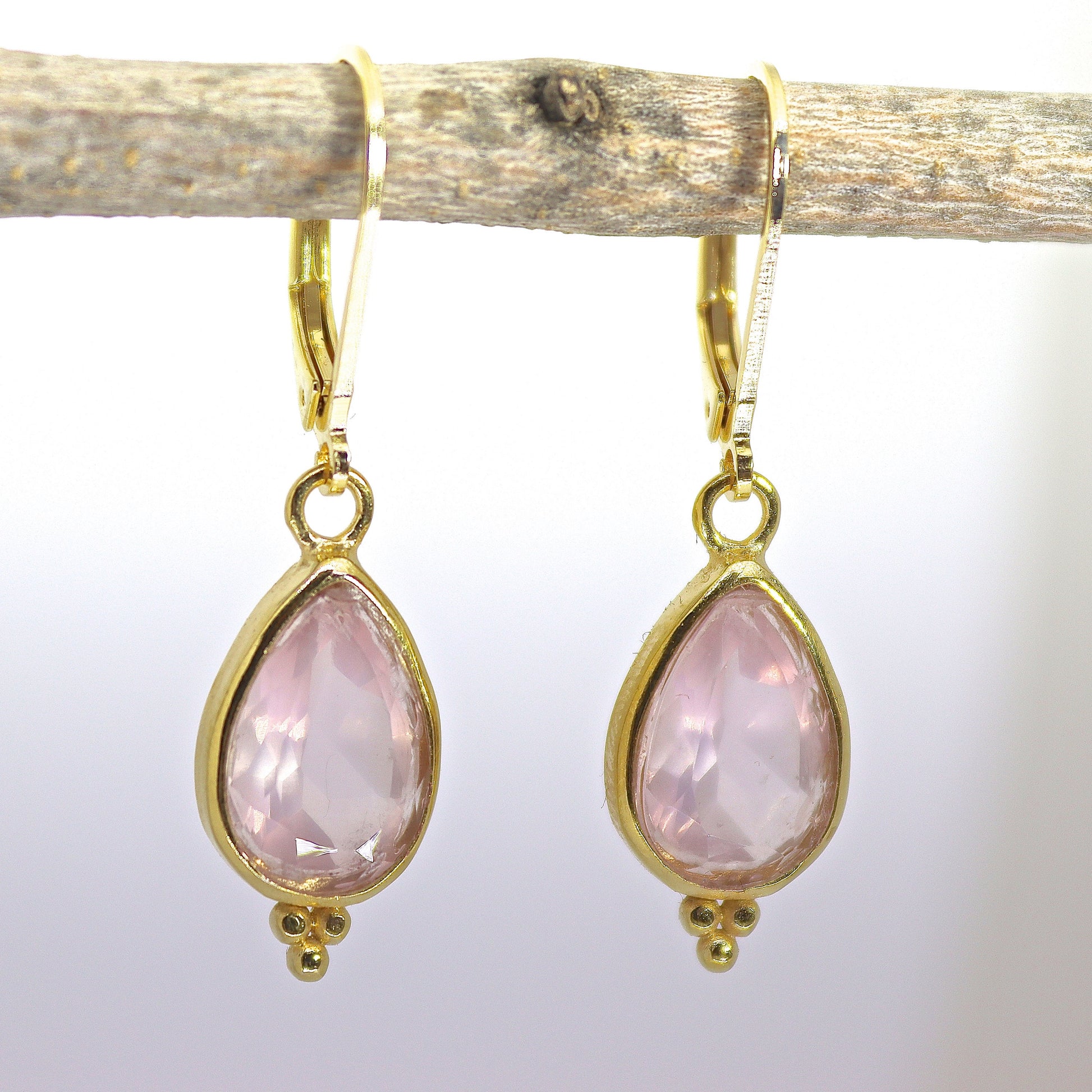 Rose quartz in 14k gold teardrop dangle earrings