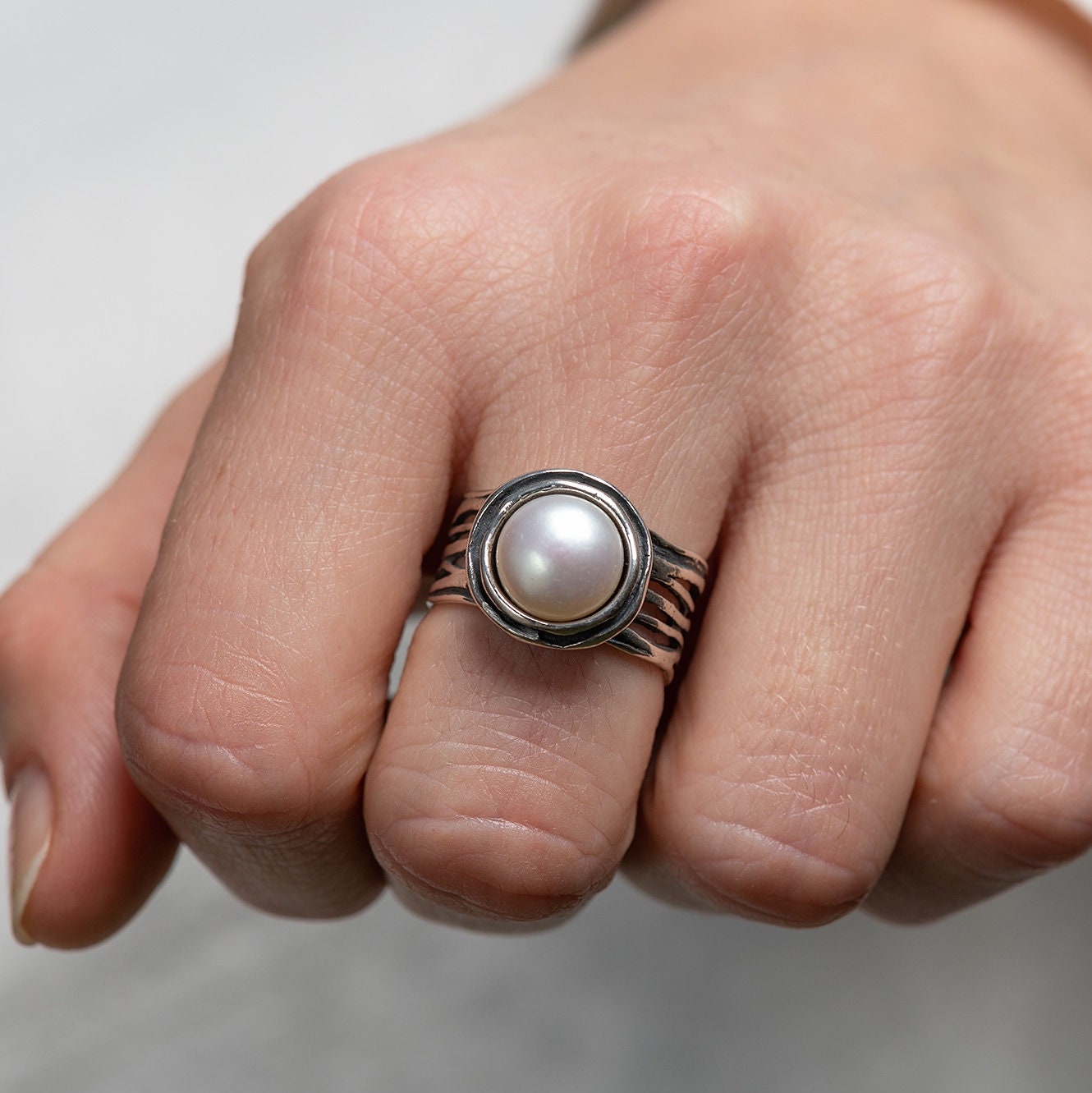Pearl ring, Wide sterling silver 925 elegant ring