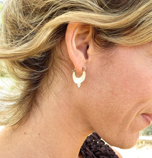 14K solid Gold hoop earrings, Vintage hoop earrings