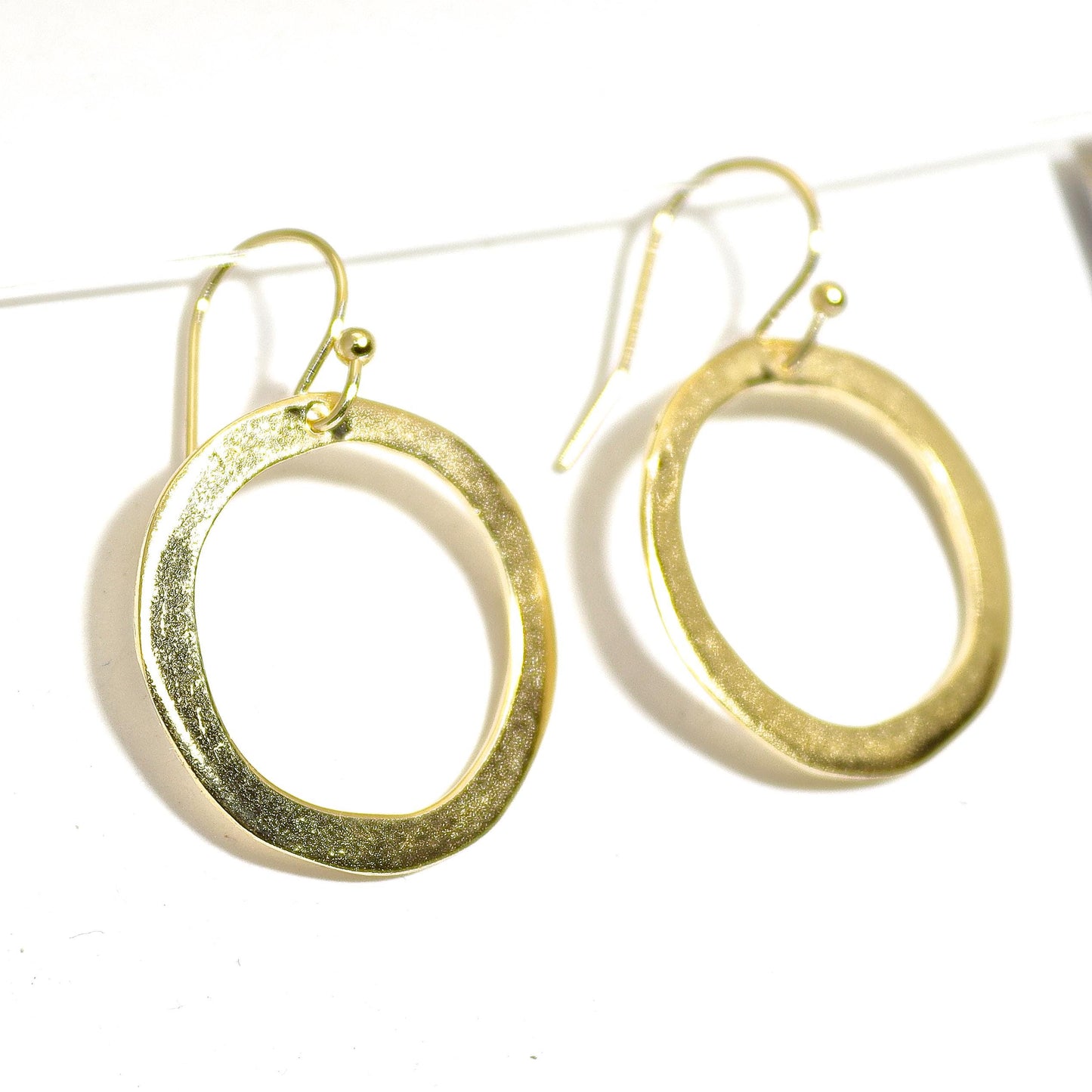 Open circle post earrings, Solid 14K gold hoop earrings