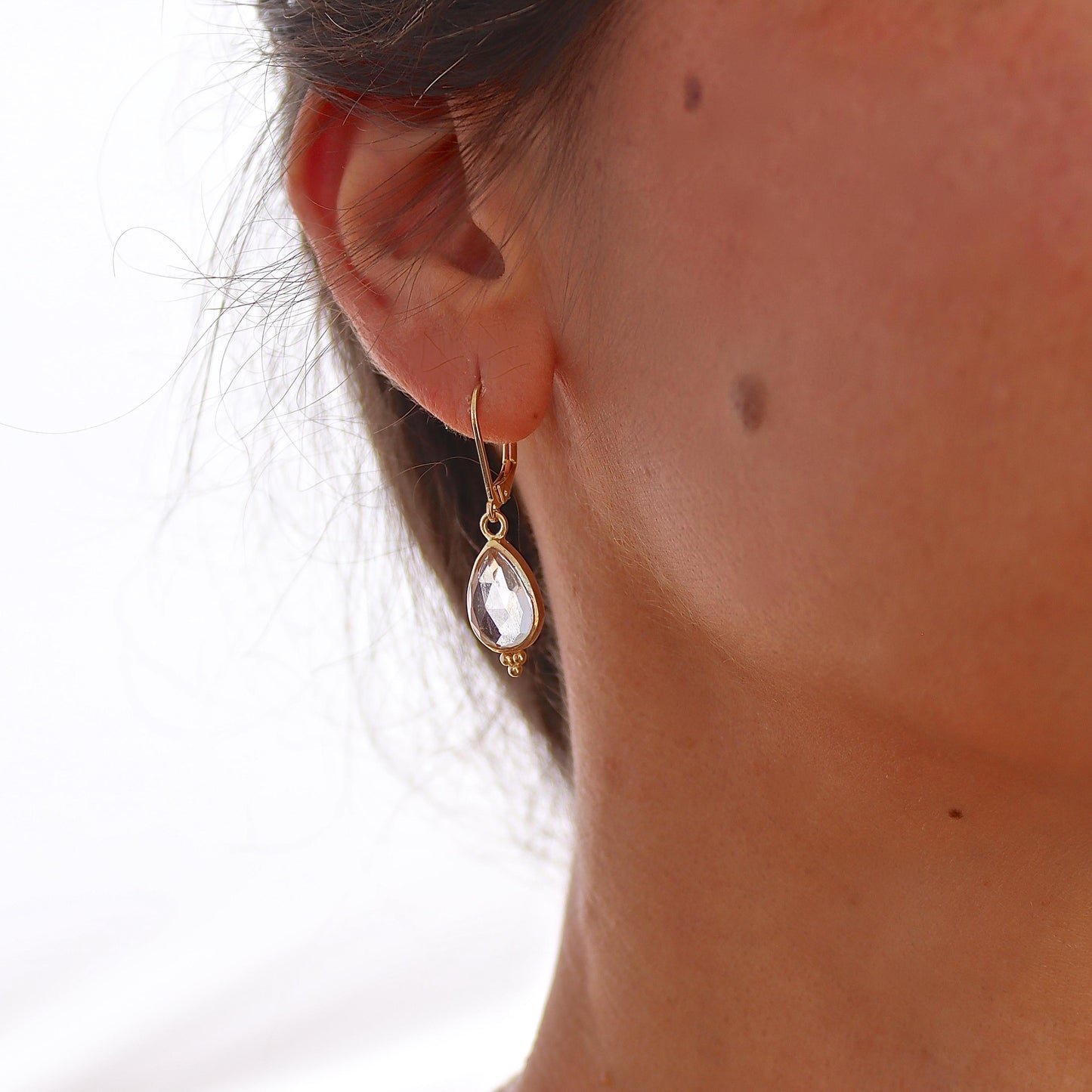 Crystal clear 14k gold earrings, Teardrop quartz stone gold dangle earrings