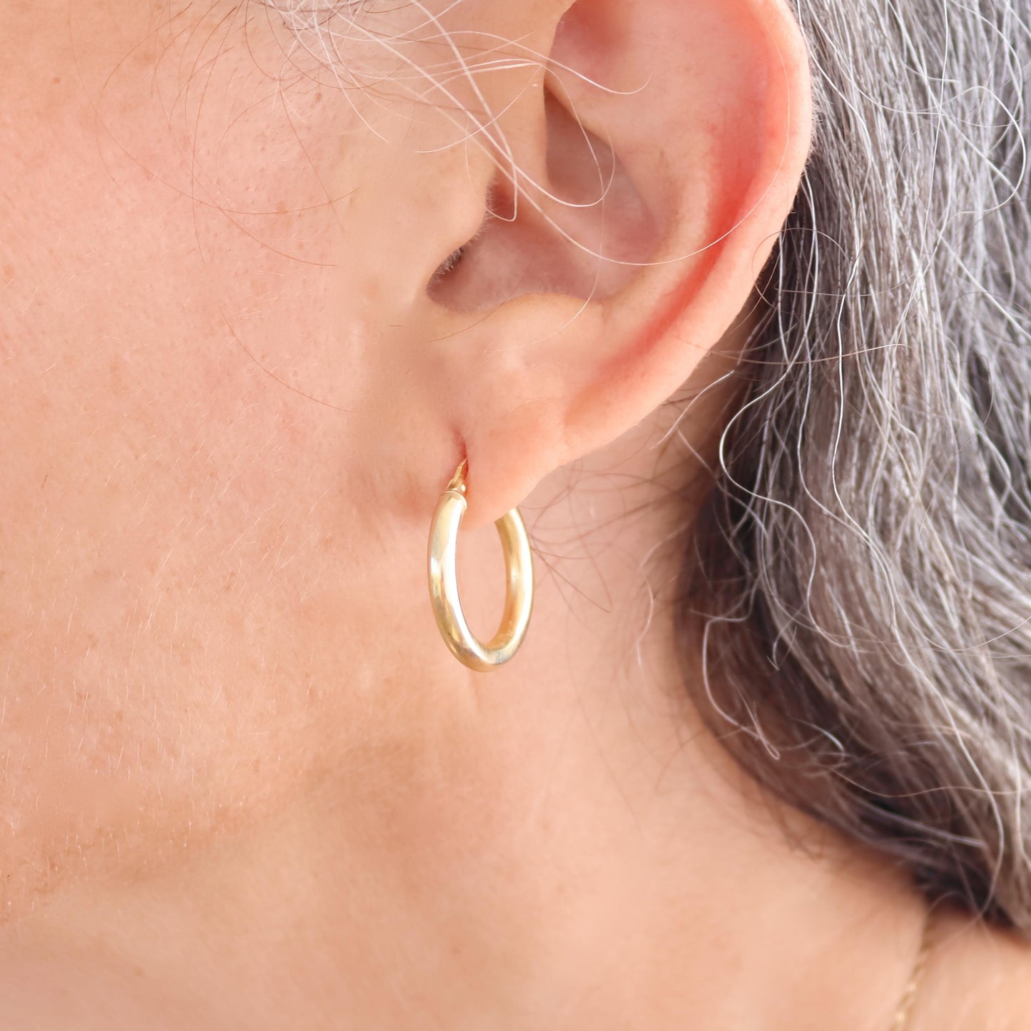 Solid 14k gold hoop earrings, Vintage style hoop earrings