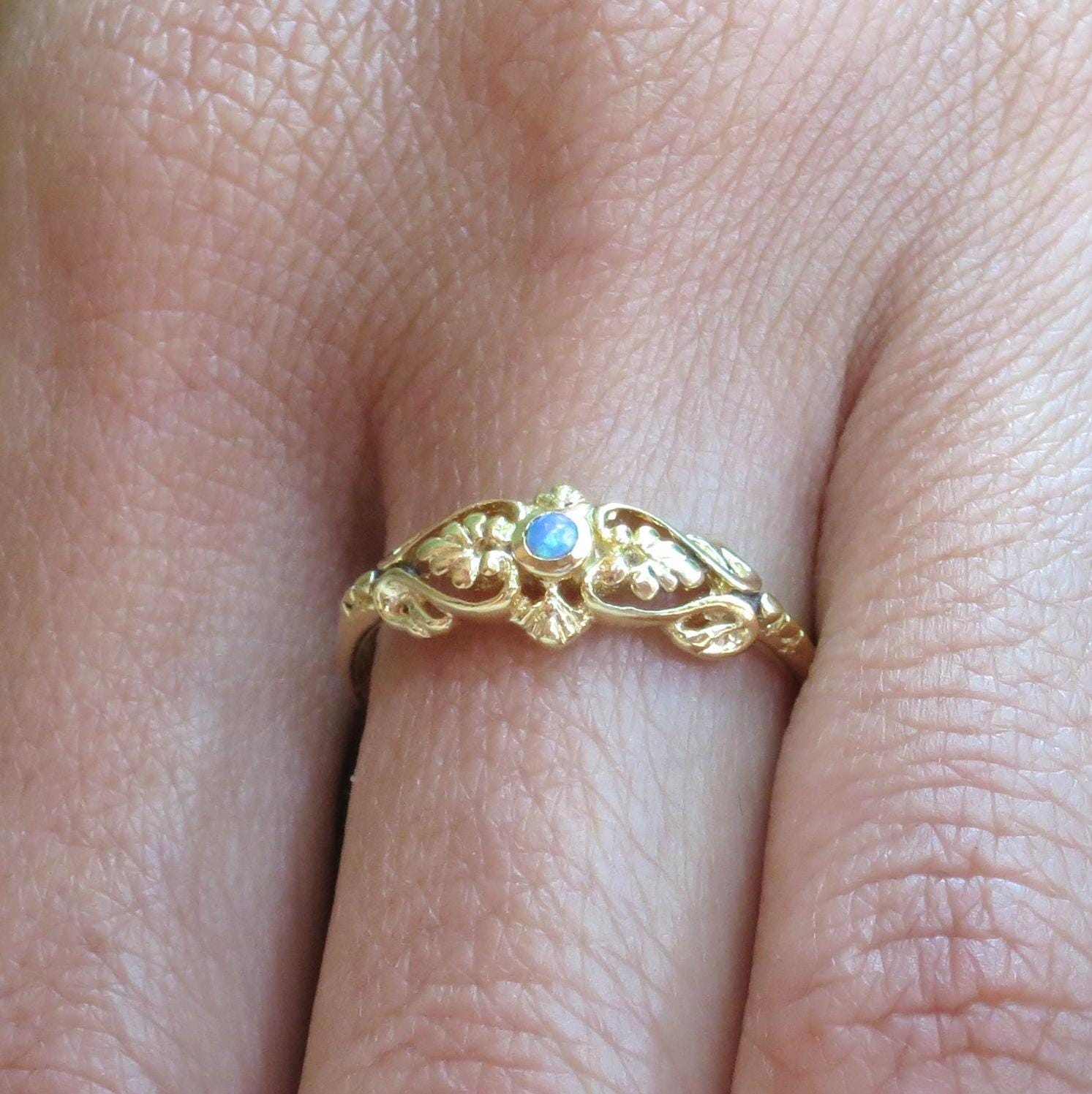 Opal victorian 14k gold ring, Blue opal solid 14k gold ring