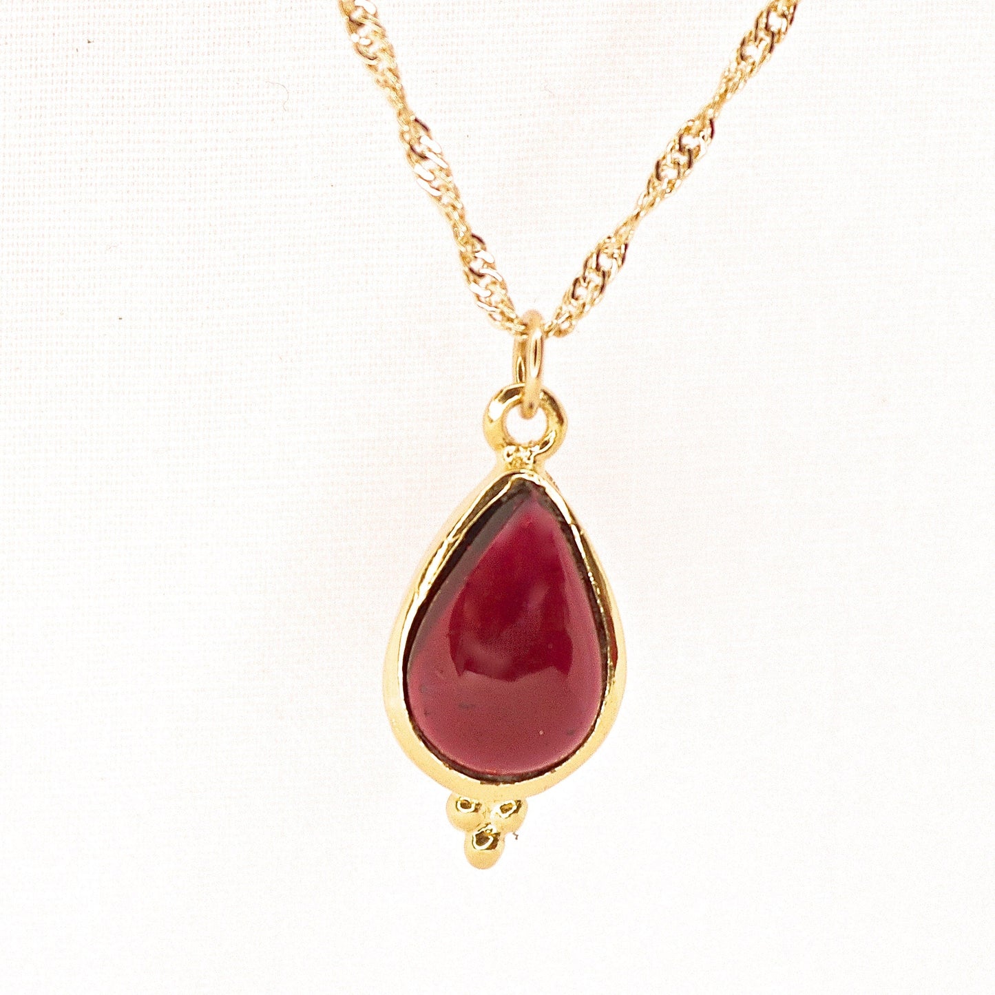 Garnet necklace, Garnet teardrop gold necklace pendant, Elegant gold Pendant, Birthstone necklace