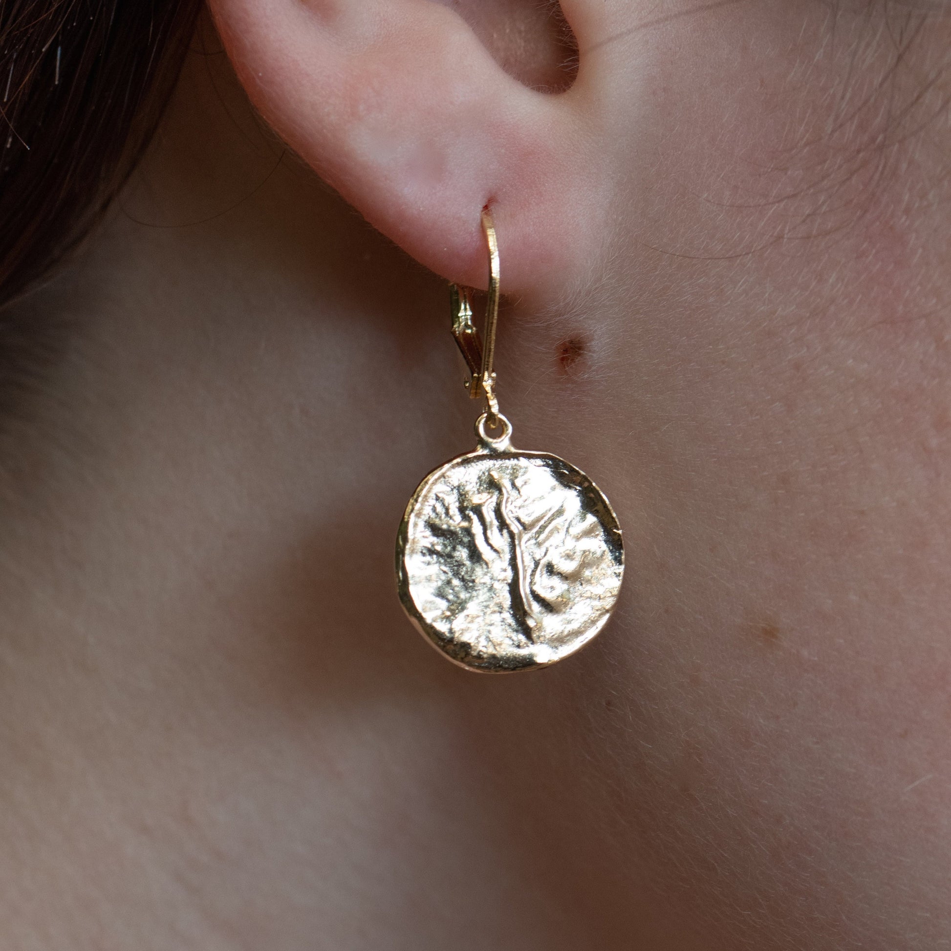 14k Gold Disc Dangle Earring, Textured Coin Circle Design, Boho Jewelry
