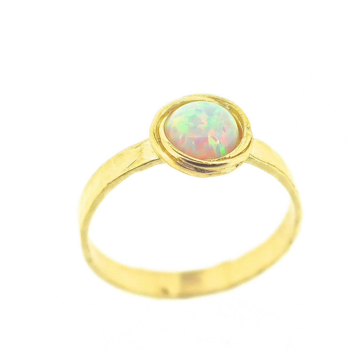 Jade gold ring, Green stone solid 14k gold ring band, Hammered gold ring with stone